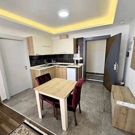 Nurel Shark Residence Kyrenia  Exterior photo
