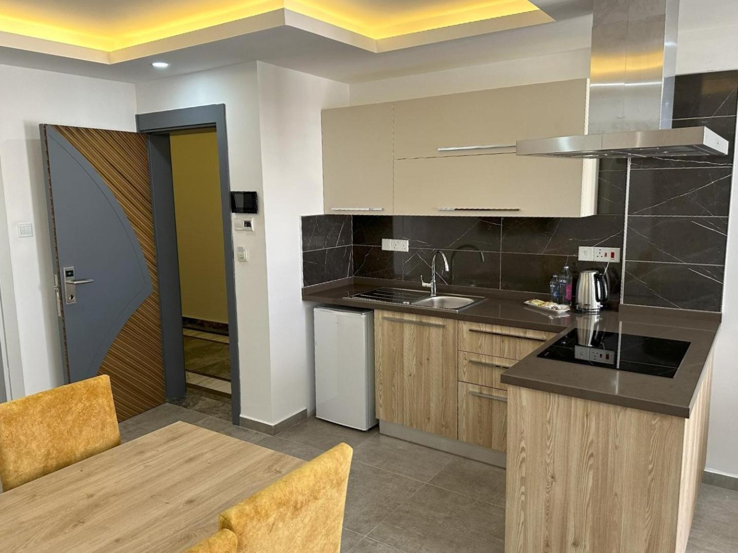 Nurel Shark Residence Kyrenia  Exterior photo