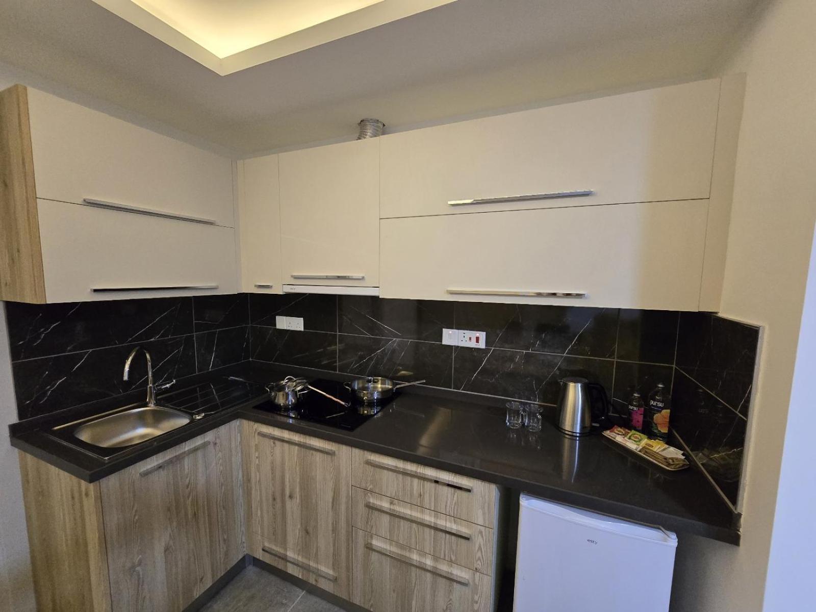 Nurel Shark Residence Kyrenia  Exterior photo