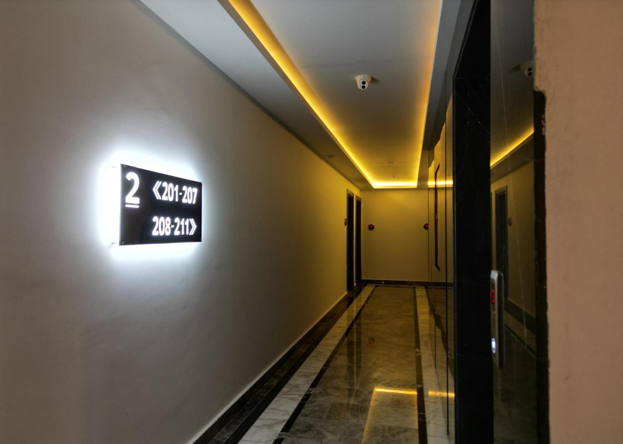 Nurel Shark Residence Kyrenia  Exterior photo